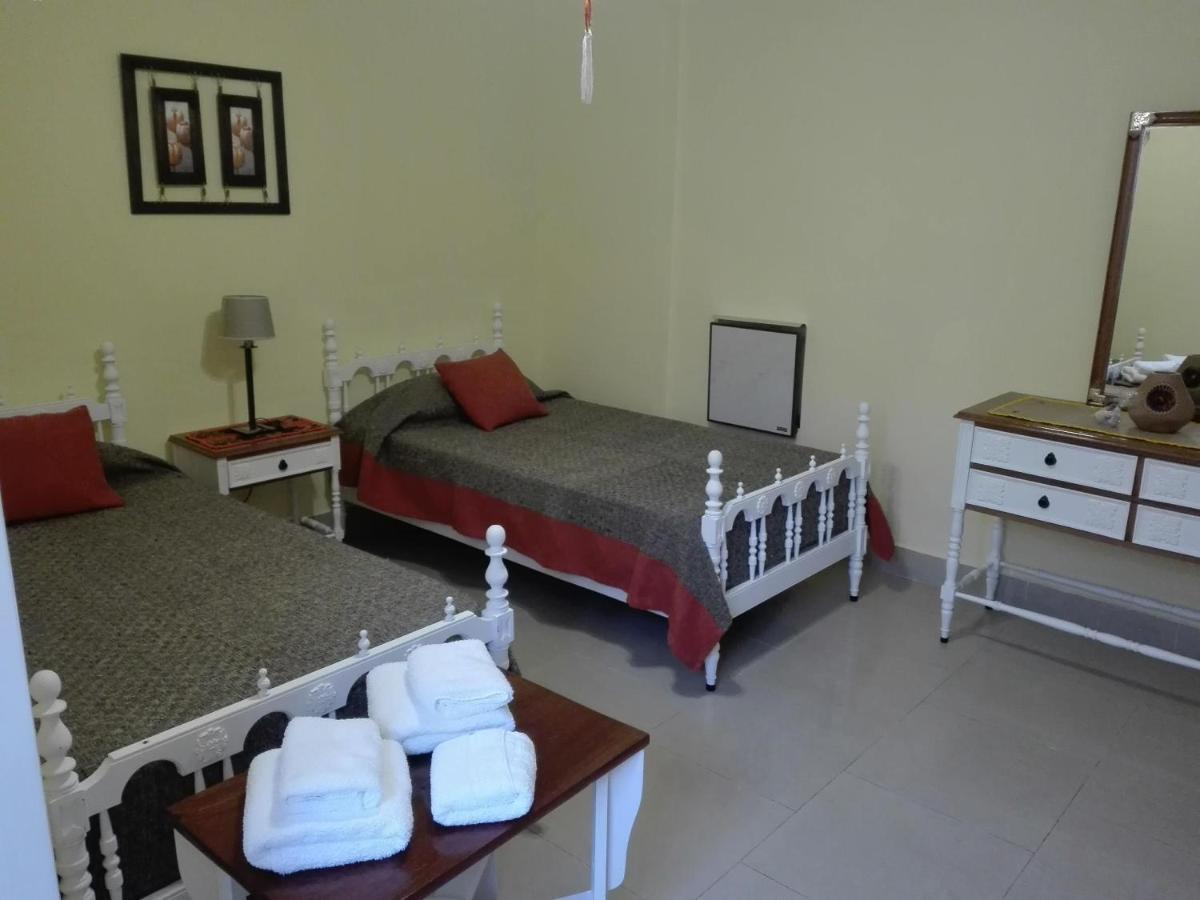 Hostal Virgen Del Rosario 卡法亚特 外观 照片