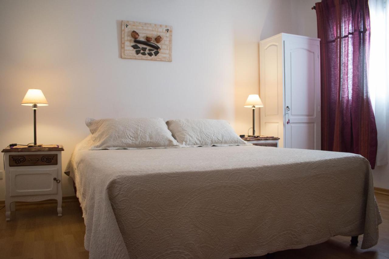 Hostal Virgen Del Rosario 卡法亚特 外观 照片