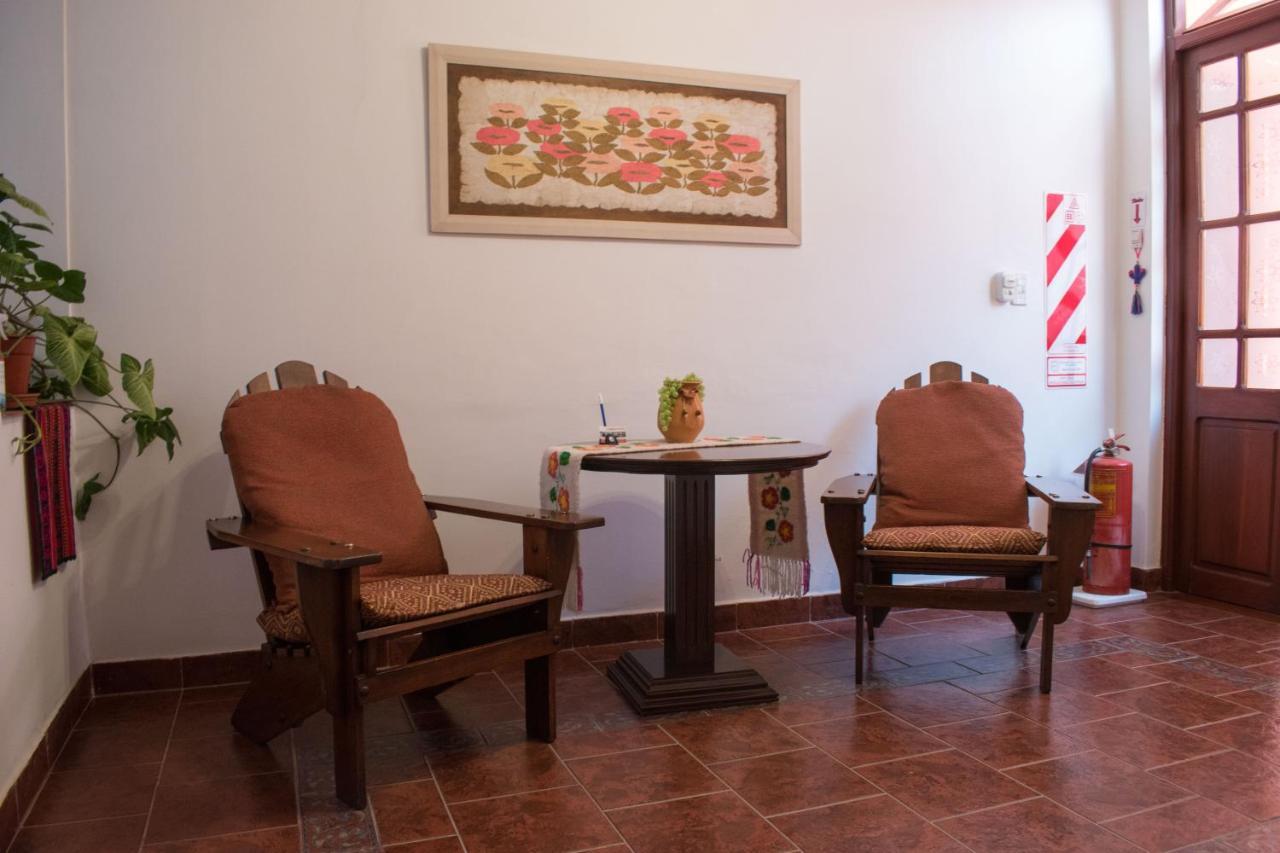 Hostal Virgen Del Rosario 卡法亚特 外观 照片