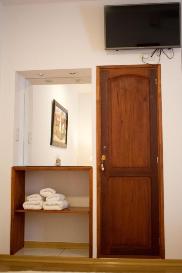 Hostal Virgen Del Rosario 卡法亚特 外观 照片