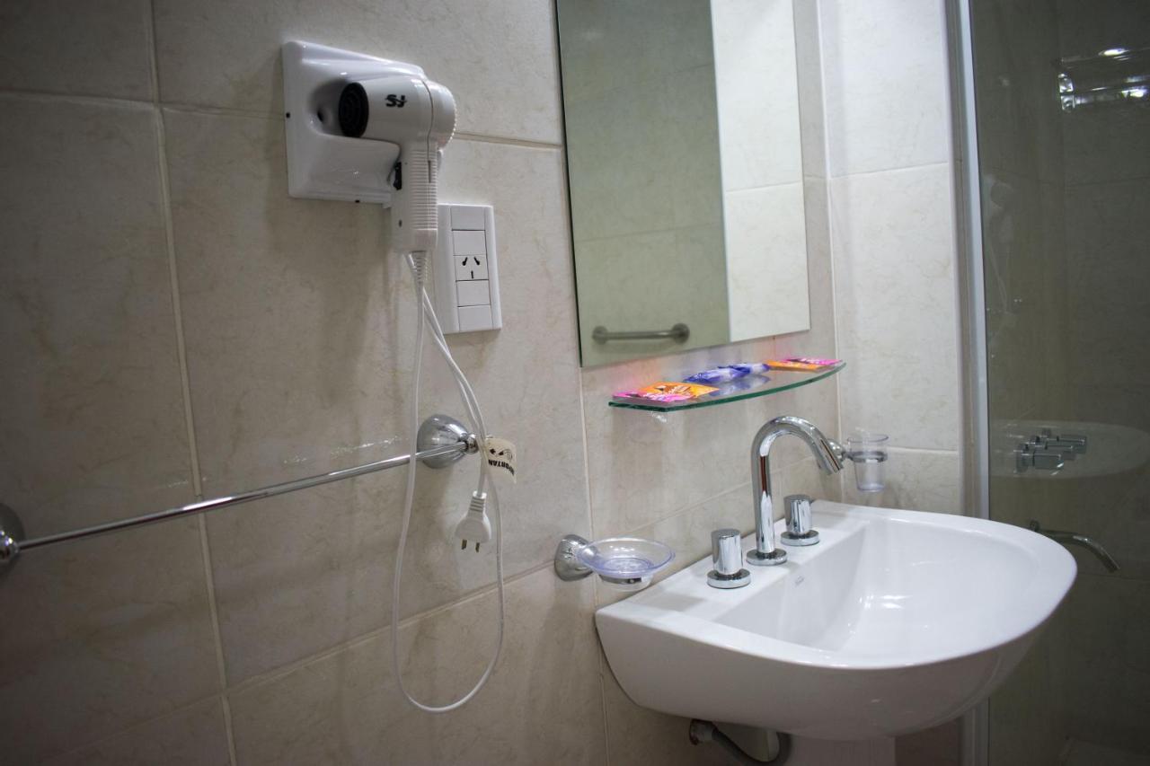 Hostal Virgen Del Rosario 卡法亚特 外观 照片