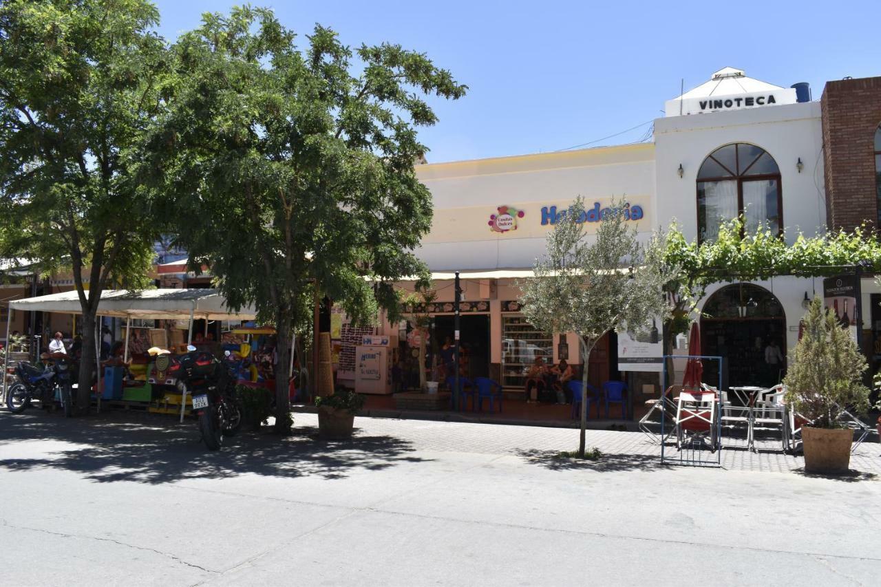 Hostal Virgen Del Rosario 卡法亚特 外观 照片